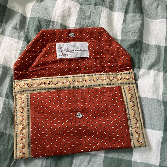 Vintage Suttles & Seawinds Clutch Womens Handmade Quilt Envelope Handbag Bees - Picture 7 of 8